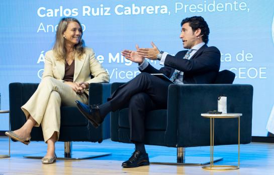 Foto_CarlosRuizCabrera_ÁngelaDeMiguel_Angeco_Junio26