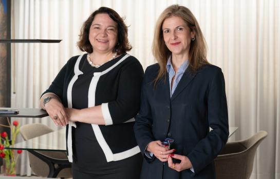Giannina Tacca Soriano y Beatriz Pintos Arribas socias de la oficina de Andorra la Vella_img