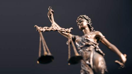 La no expulsión teniendo antecedentes penales por el arraigo familiar e interés del menor_img