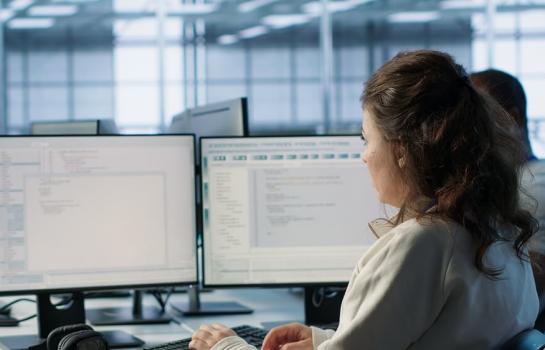 Incapacidad permanente denegada a una administrativa por poder realizar su trabajo_img