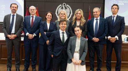 Ganadores de la V edicion del Moot Court de Derecho Tributario_img