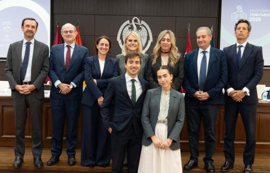 Ganadores de la V edicion del Moot Court de Derecho Tributario_img