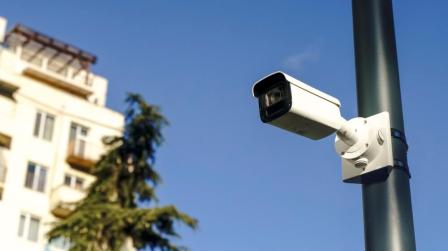 Sistemas de videovigilancia y advertencia de la AEPD respecto al uso de IA_img